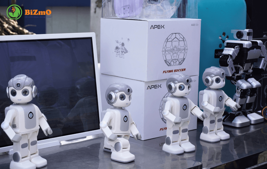 Thiết Bị Giáo Dục STEM Chính Hãng Toàn Diện Cho Trường Học 1 Dòng robot lập trình thông minh – thiết bị giáo dục STEM cốt lõi giúp học sinh phát triển tư duy thuật toán và trí tuệ nhân tạo (AI).