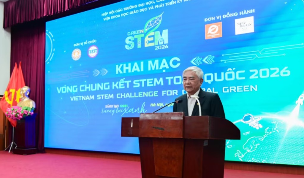 Chung Kết Green STEM 2026: Kết Quả & Giải Pháp Phòng STEM 1 Ông Nguyễn Quân – nguyên Bộ trưởng Bộ Khoa học và Công nghệ, Chủ tịch Hội đồng chuyên môn Cuộc thi phát biểu tại cuộc thi Chung Kết Green STEM 2026